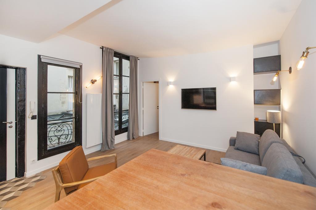 Pick A Flat'S Apartment In Le Marais - Rue Sainte Croix De La Bretonnerie باريس المظهر الخارجي الصورة