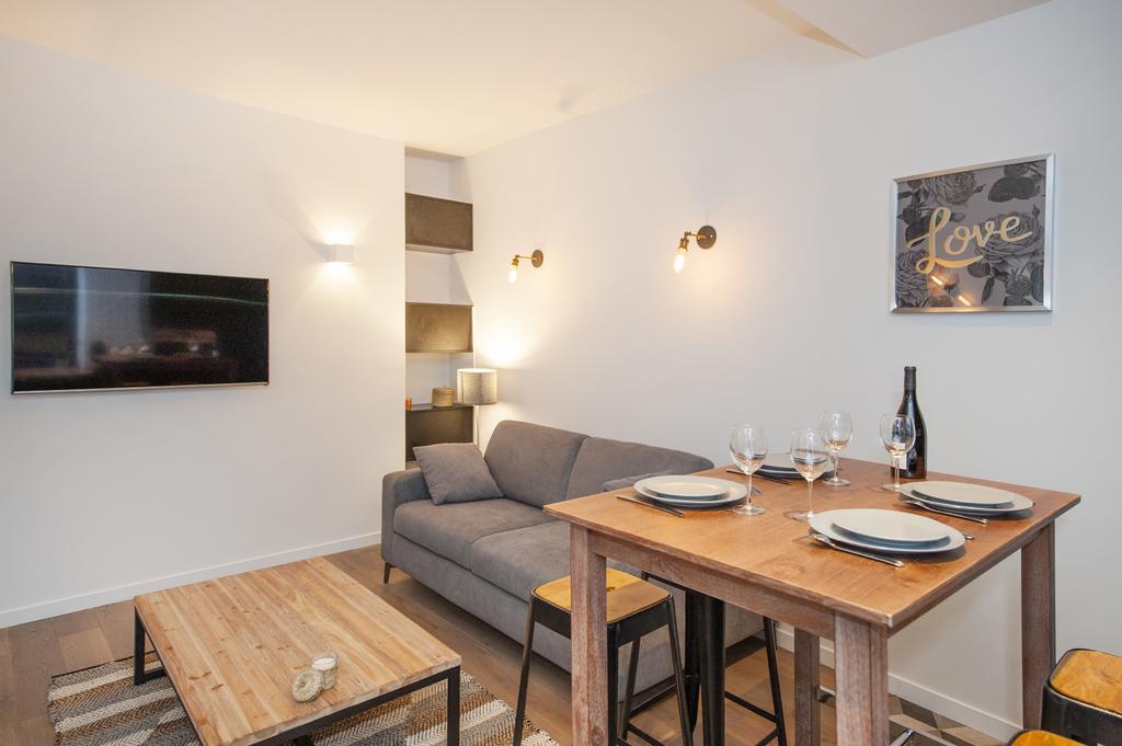Pick A Flat'S Apartment In Le Marais - Rue Sainte Croix De La Bretonnerie باريس المظهر الخارجي الصورة